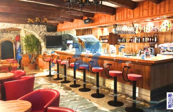 À vendre ? Bar voûté en pierres apparentes à Saint-Maurice (VS) ? Rentabilité immédiate avec bail en cours